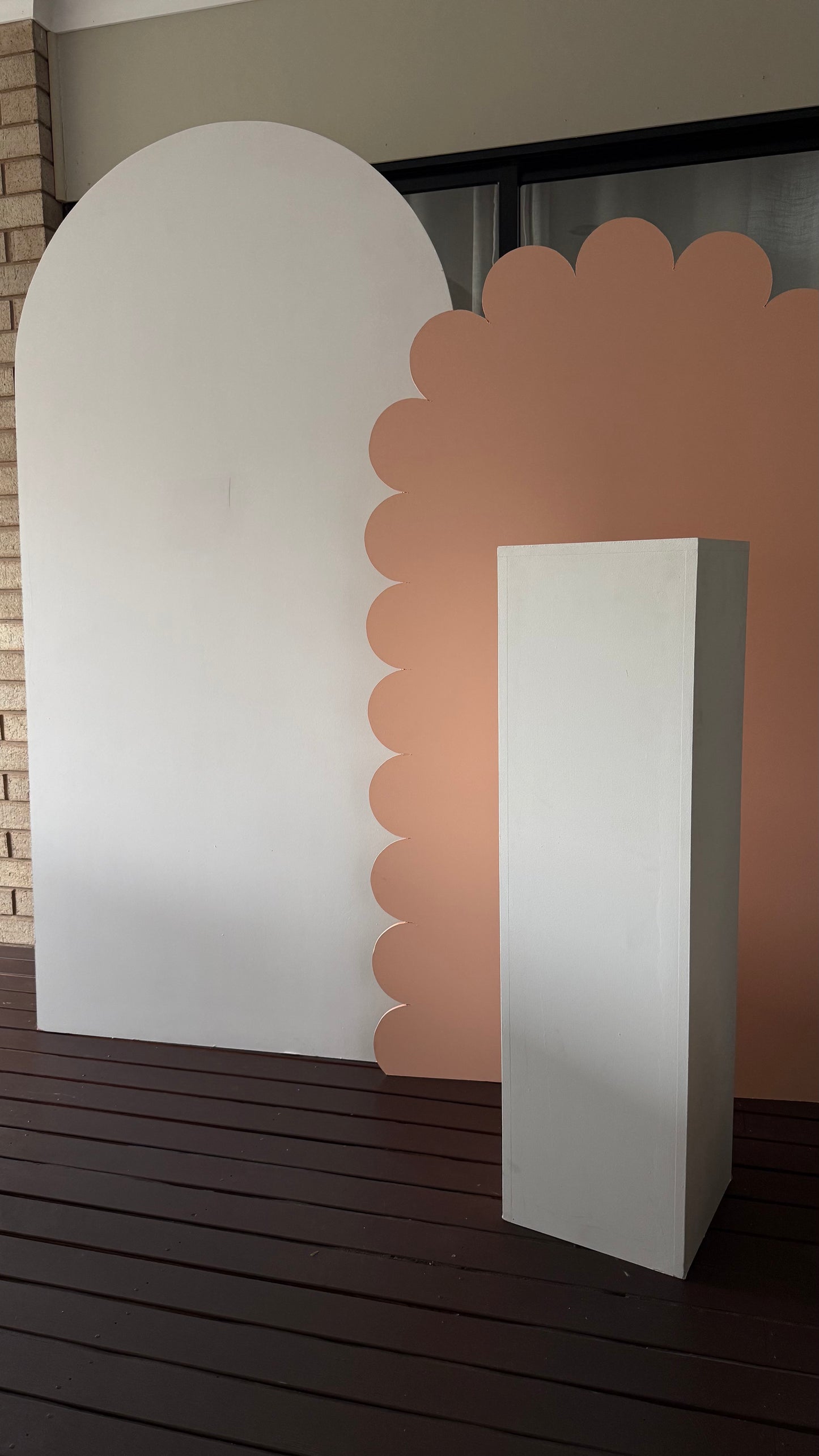 Plinth Large